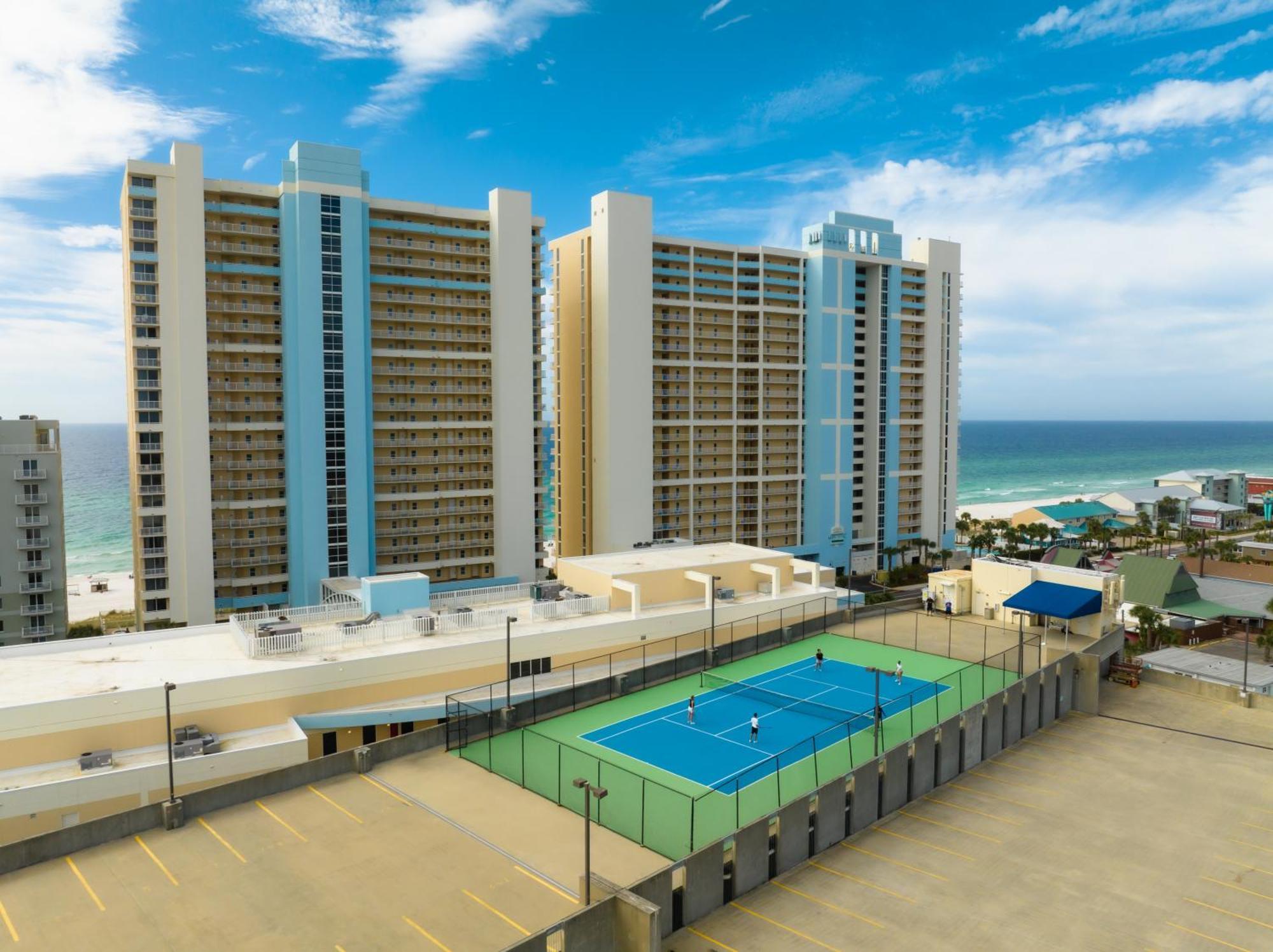 Official Majestic Beach Resort - Over 60 Units - All Ocean Front, Panama City Beach, Fl エクステリア 写真