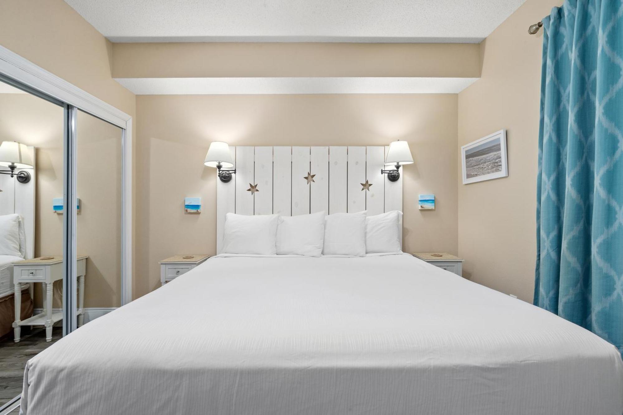 Official Majestic Beach Resort - Over 60 Units - All Ocean Front, Panama City Beach, Fl エクステリア 写真