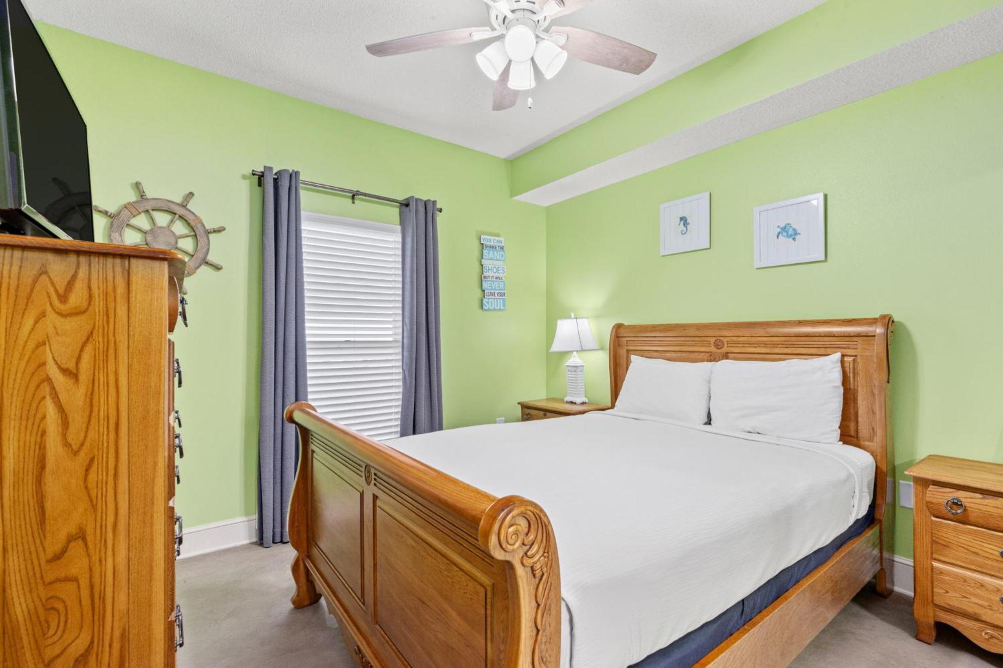 Official Majestic Beach Resort - Over 60 Units - All Ocean Front, Panama City Beach, Fl エクステリア 写真