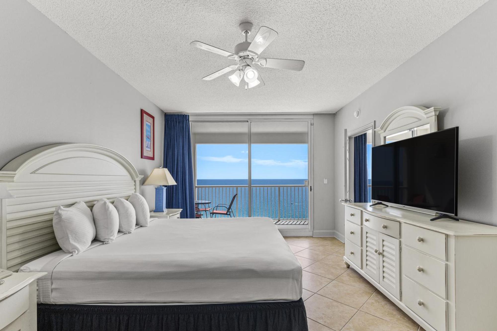 Official Majestic Beach Resort - Over 60 Units - All Ocean Front, Panama City Beach, Fl 部屋 写真