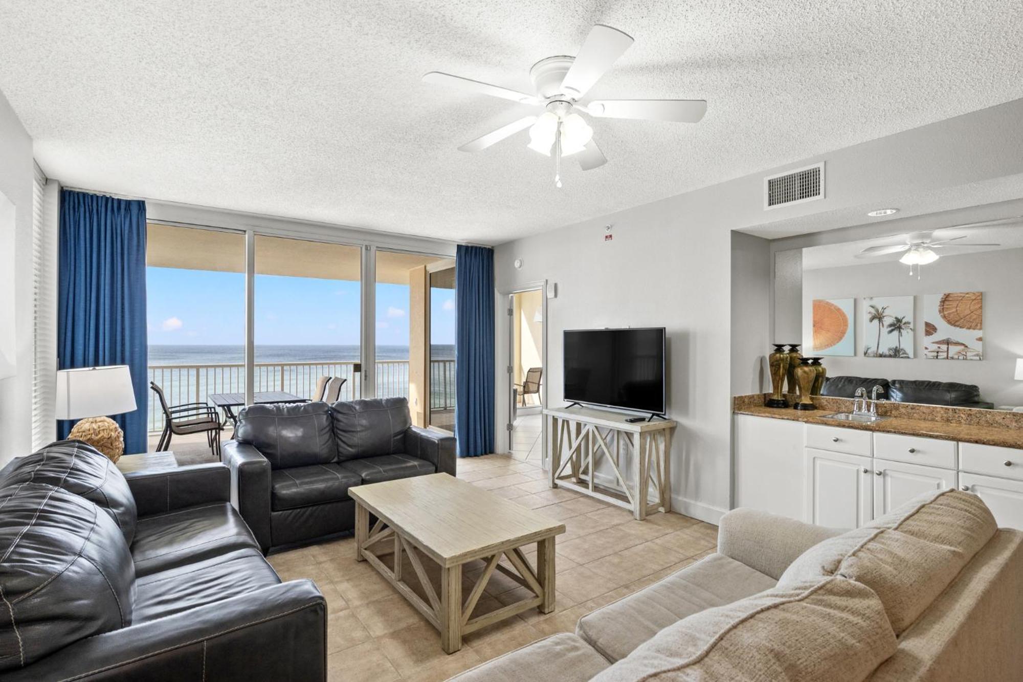 Official Majestic Beach Resort - Over 60 Units - All Ocean Front, Panama City Beach, Fl 部屋 写真