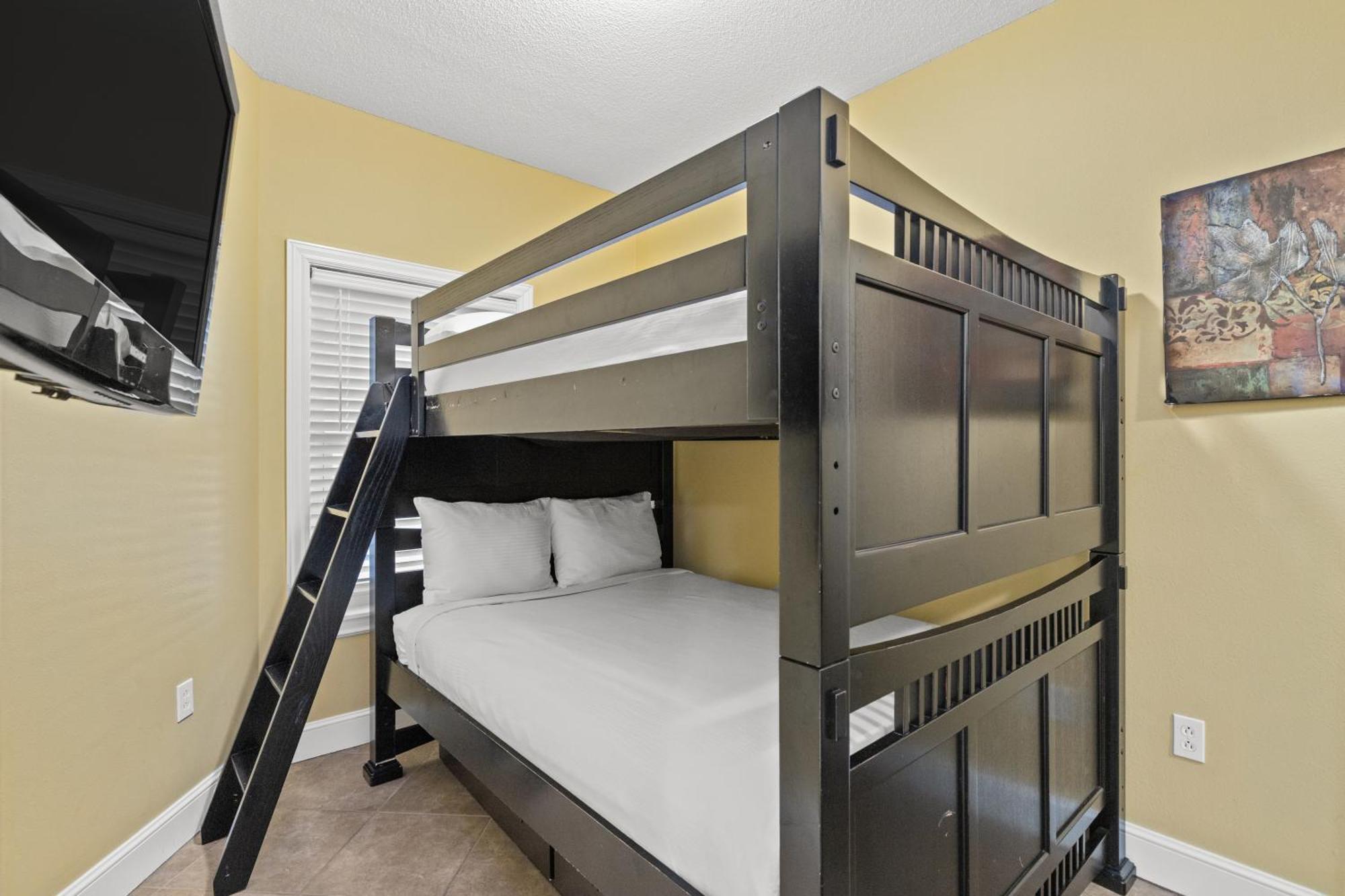 Official Majestic Beach Resort - Over 60 Units - All Ocean Front, Panama City Beach, Fl 部屋 写真