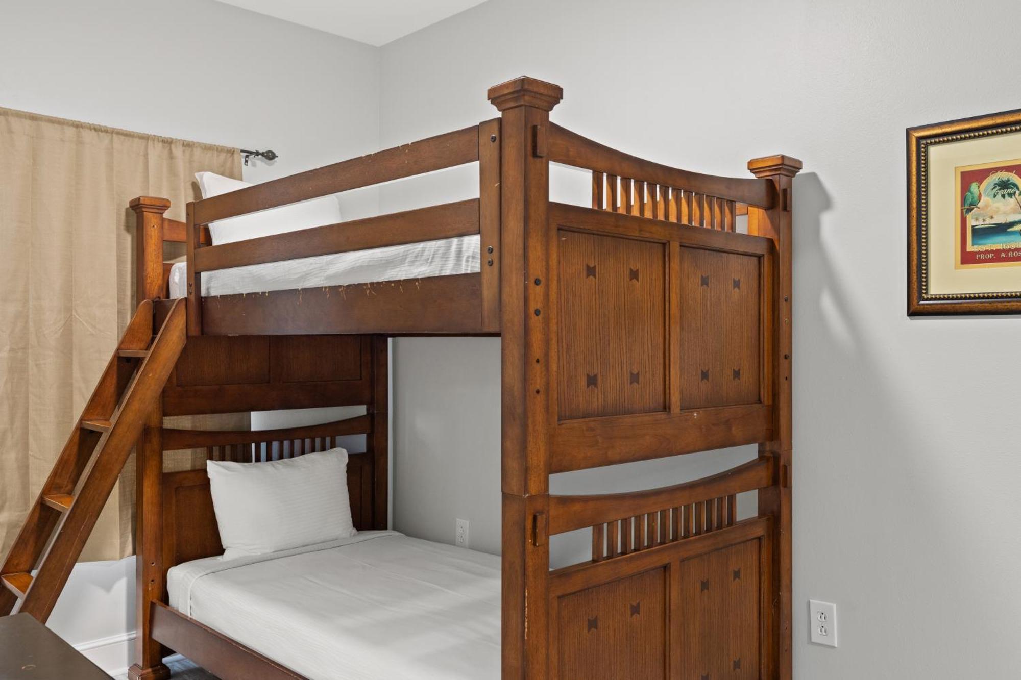Official Majestic Beach Resort - Over 60 Units - All Ocean Front, Panama City Beach, Fl 部屋 写真